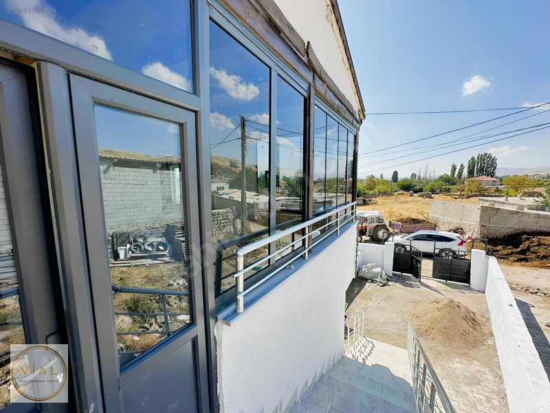 Vial / Güneşlide Masrafsız Yatırımlık Müstakil Ev — fotoğraf 16