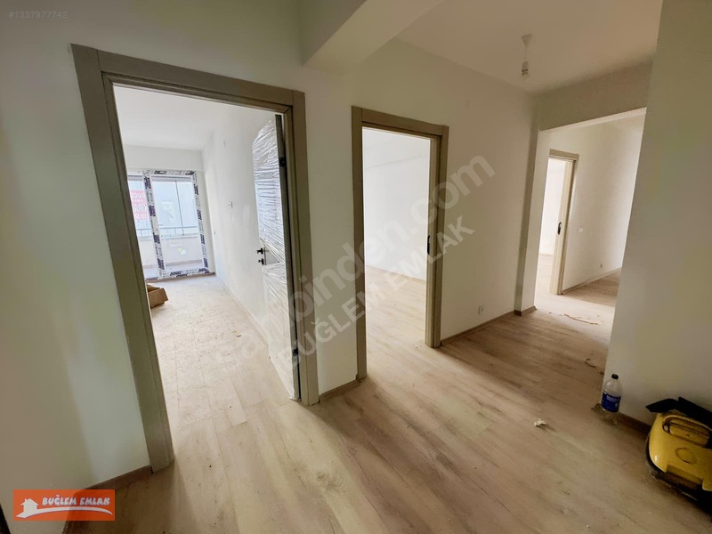 Buğlem Den Bölcek'te K. Garajlı Ebeveyn Banyo K.balkon 3+1 — fotoğraf 3