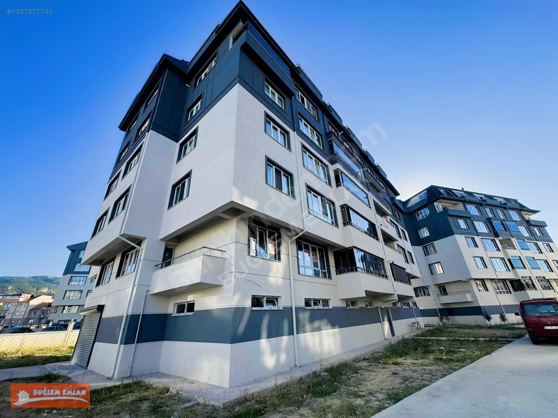 Buğlem Den Bölcek'te K. Garajlı Ebeveyn Banyo K.balkon 3+1 — fotoğraf 52