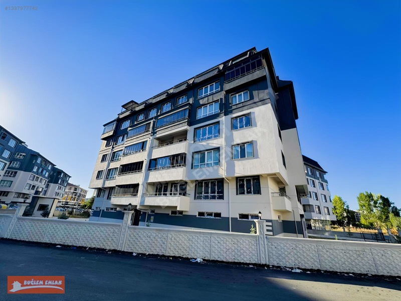Buğlem Den Bölcek'te K. Garajlı Ebeveyn Banyo K.balkon 3+1 — fotoğraf 54