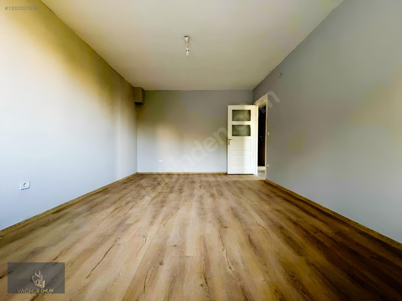 Emin Evime Uygun 2+1 Asansörlü Ara Kat — fotoğraf 2