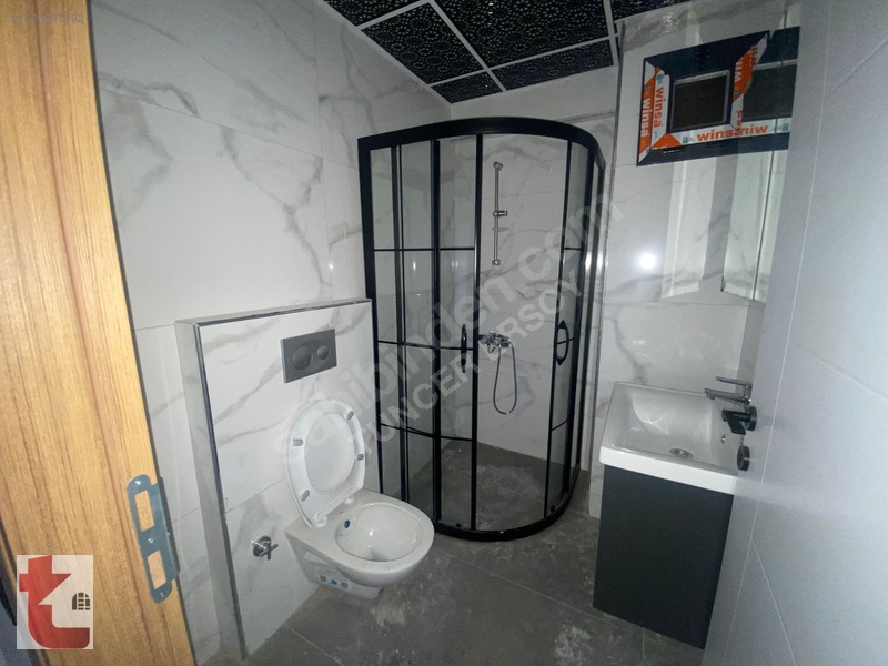 Bandırma Yeni Mahalle'de Satılık Ayrı Mutfaklı 1+1 (2+0) Daire — fotoğraf 6