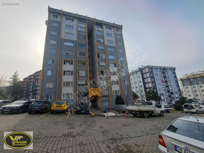 Yavuzer Gayrimenkulden Yeni Mahalle Tokide 3+1 Satılık Daire