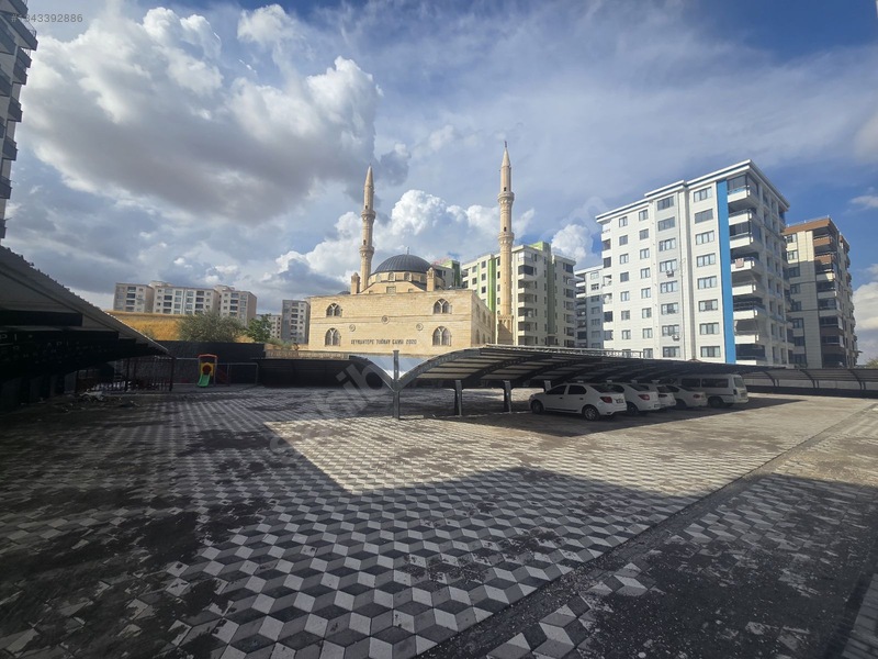 Acil Satılık 2+1 Sıfır Lüx Yüksek Giriş — fotoğraf 3