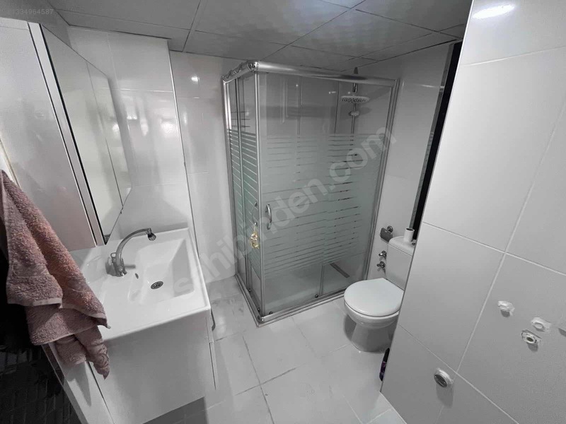 Cumhuriyet Mahallesi Merkezi Konumda Tadilatlı 1. Kat — fotoğraf 3
