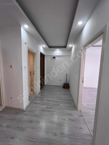 Cumhuriyet Mahallesi Merkezi Konumda Tadilatlı 1. Kat — fotoğraf 8