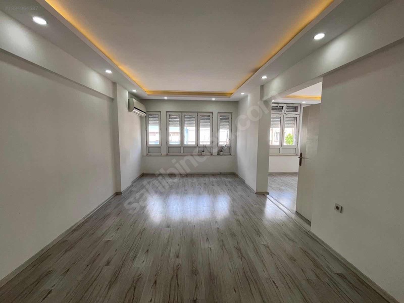 Cumhuriyet Mahallesi Merkezi Konumda Tadilatlı 1. Kat — fotoğraf 12