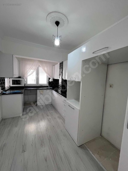 Cumhuriyet Mahallesi Merkezi Konumda Tadilatlı 1. Kat — fotoğraf 21
