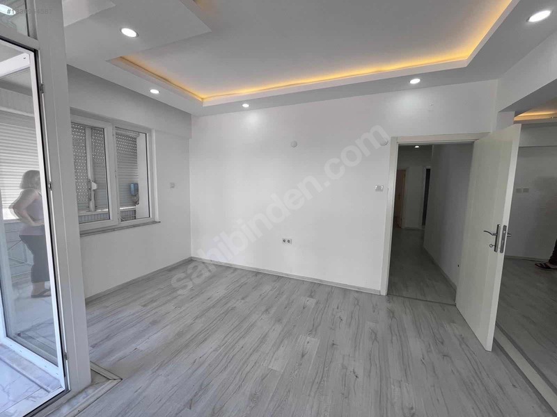 Cumhuriyet Mahallesi Merkezi Konumda Tadilatlı 1. Kat — fotoğraf 24