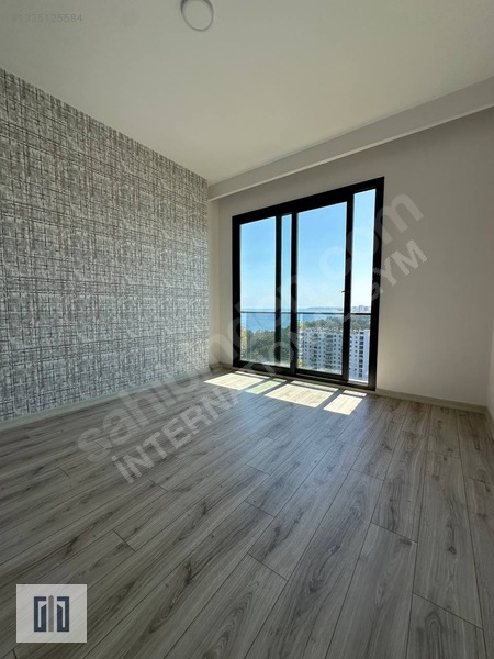 Mersin'de Kapalı Otoparklı,doğalgazlı,denize Sıfır Kiralık 3+1 — fotoğraf 26