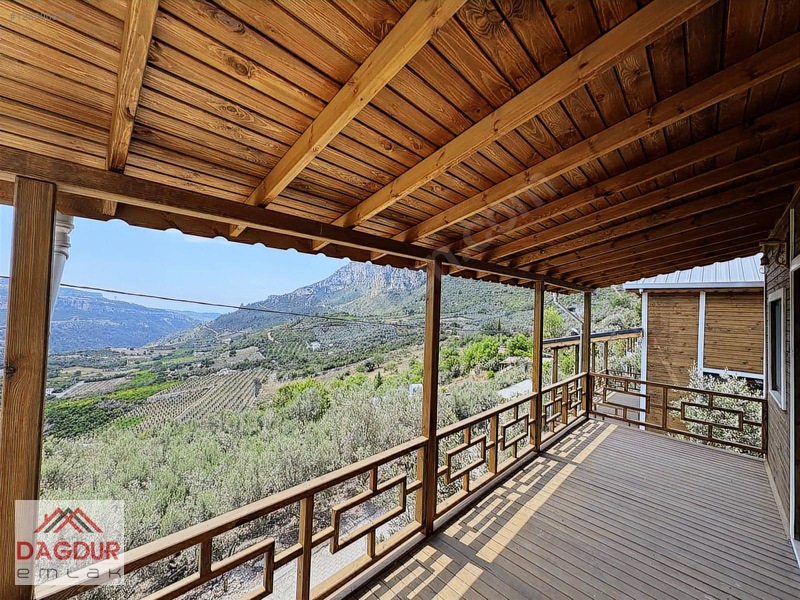 Dağdur Emlak'dan Uzunkaşta Ahşap Yayla Evi — fotoğraf 11