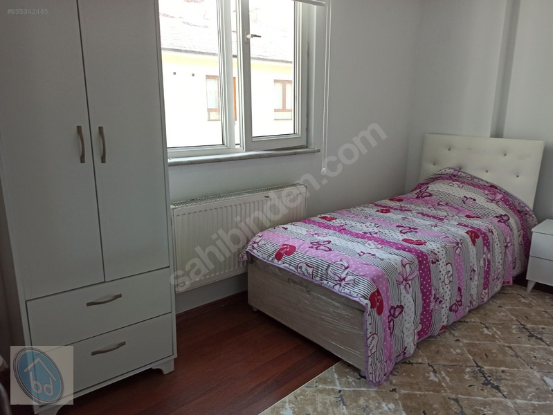 Baldemir'den Yenibağlar'da Satılık Eşyalı 1+1 Daire — fotoğraf 3