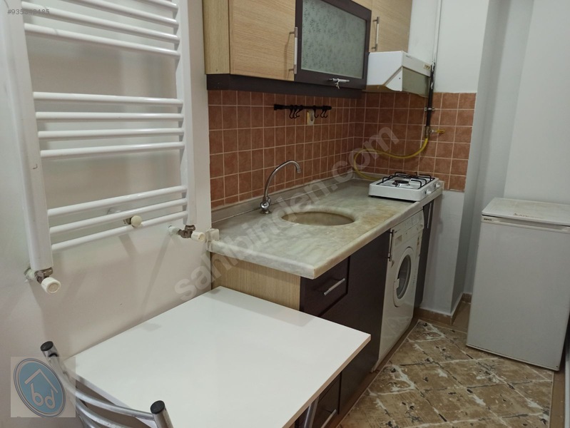 Baldemir'den Yenibağlar'da Satılık Eşyalı 1+1 Daire — fotoğraf 4