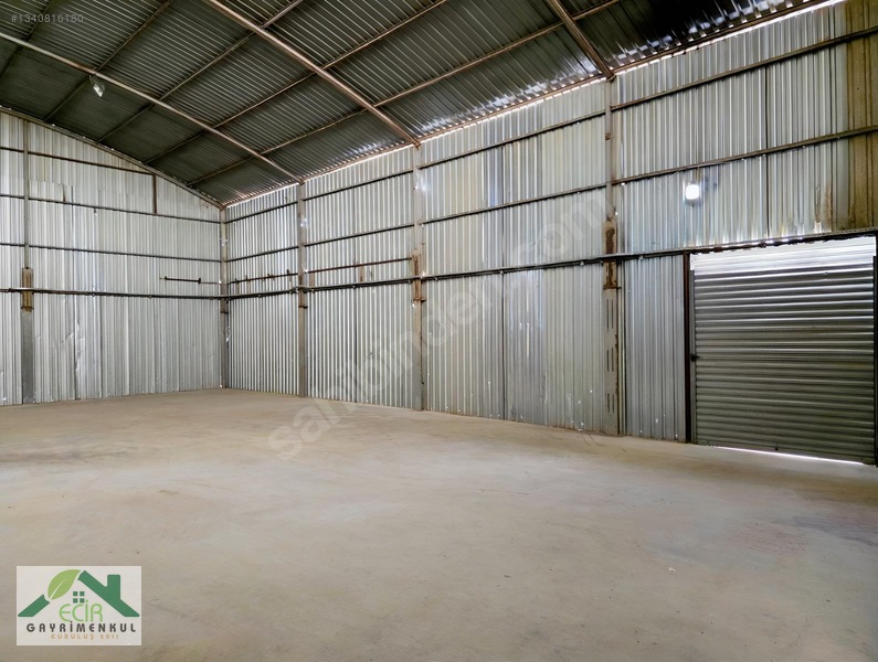 Gaziemir'de 1000m² Kiralık Depo & Fabrika - Ecir Den — fotoğraf 2