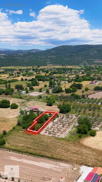 Yeşilyurt'ta 548m2 Yolu Olan Yerleşime Çok Yakın Tarla — fotoğraf 6