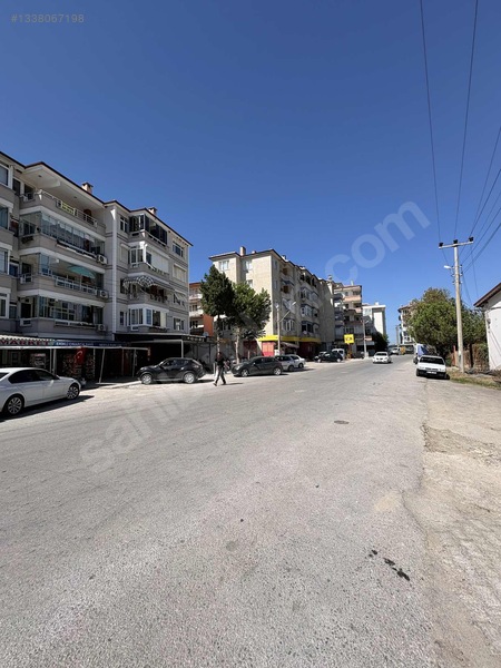 Çınarcık Karpuzderede Satılık 2+1 Daire Sahile 50 Metre — fotoğraf 8
