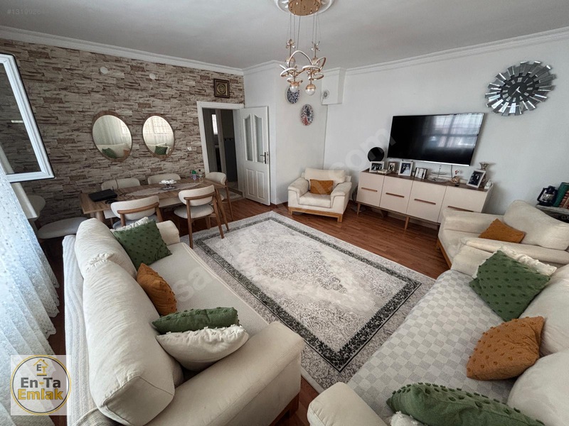 Bahçeleriçi Mamak Cadde Yakını 3+1 Satılık Daire