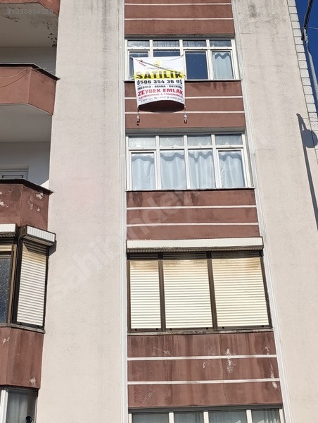Yine **zeybek*den Şehir Merkezi 3+1/140.m2.geniş Çift Balkonlu — fotoğraf 45