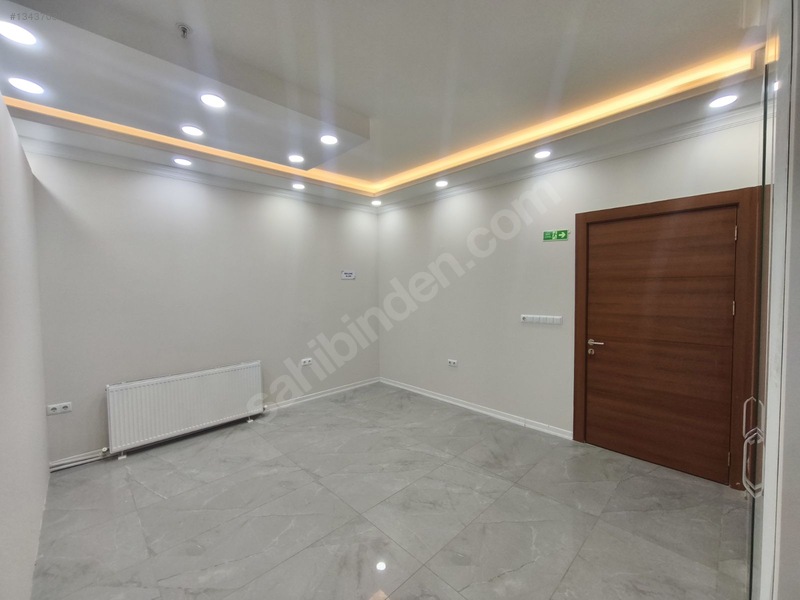 Yeniyapı'dan Meydan54 İş Merkezinde Kiralık Dubleks Ofis — fotoğraf 13