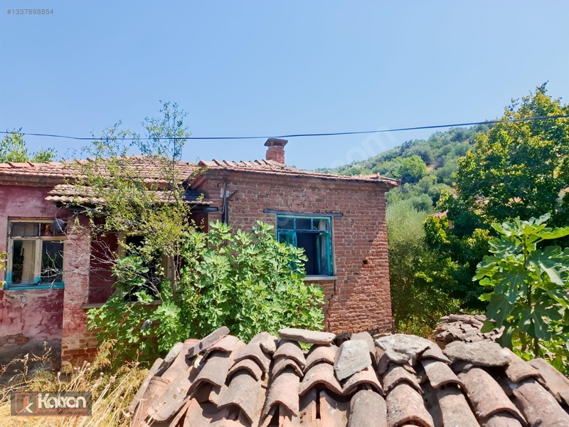 Bayındır Kaplıca Bölgesi Ergenlide 595m2 Bahçeli Ev — fotoğraf 7