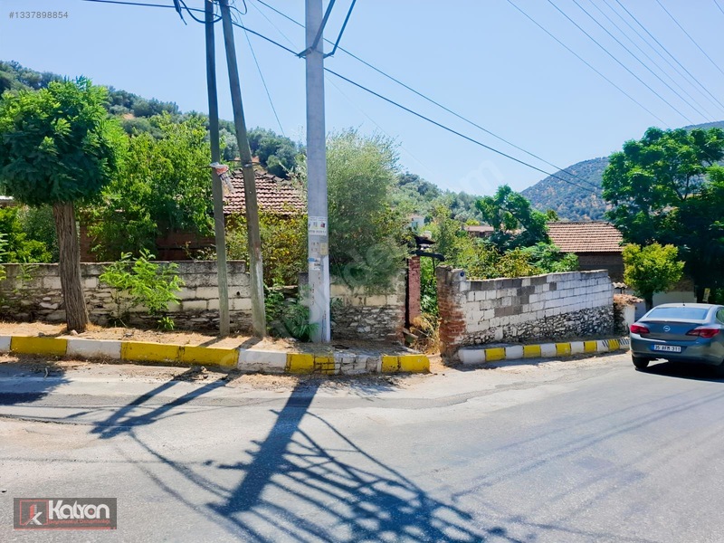 Bayındır Kaplıca Bölgesi Ergenlide 595m2 Bahçeli Ev — fotoğraf 8