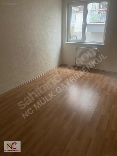 Nc'den Ş.c.karacada Sokullu Cd Üstü Masrafsız 3+1 1.katta 150 M2 — fotoğraf 11