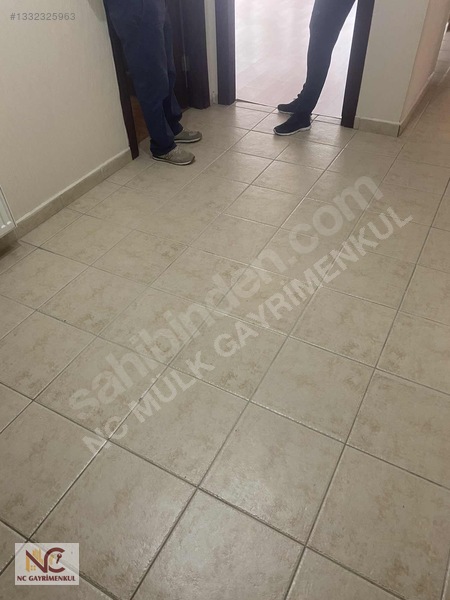 Nc'den Ş.c.karacada Sokullu Cd Üstü Masrafsız 3+1 1.katta 150 M2 — fotoğraf 18
