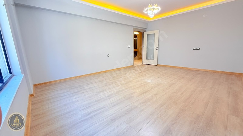 Umuttan Vural Baylan Bulv. Üzerinde Yerden Isıtmalı 3+1 Kiralık! — fotoğraf 22