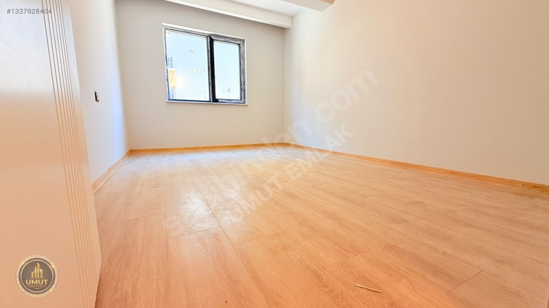 Umuttan Vural Baylan Bulv. Üzerinde Yerden Isıtmalı 3+1 Kiralık! — fotoğraf 24