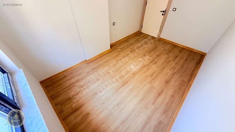Umuttan Vural Baylan Bulv. Üzerinde Yerden Isıtmalı 3+1 Kiralık! — fotoğraf 32