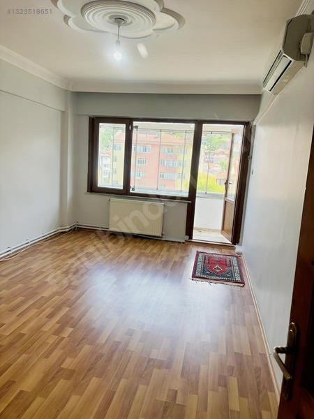 Yine*zeybek*den 150.m2.3.kat+inebolu Şehir Merkezi Süper Daire — fotoğraf 8