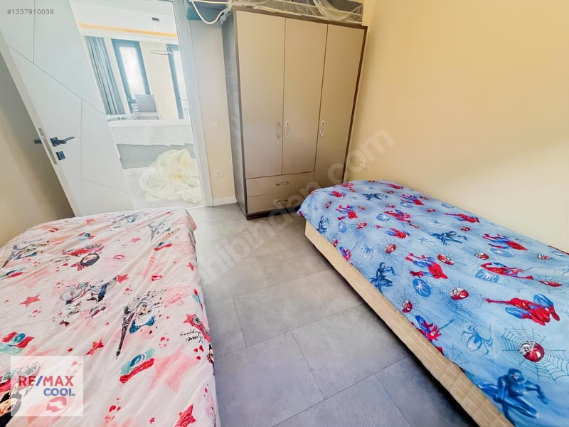 Akbükte Güvenlıklı Havuzlu Sıtede Full Denız Manzaralı 2+1 Daire — fotoğraf 25