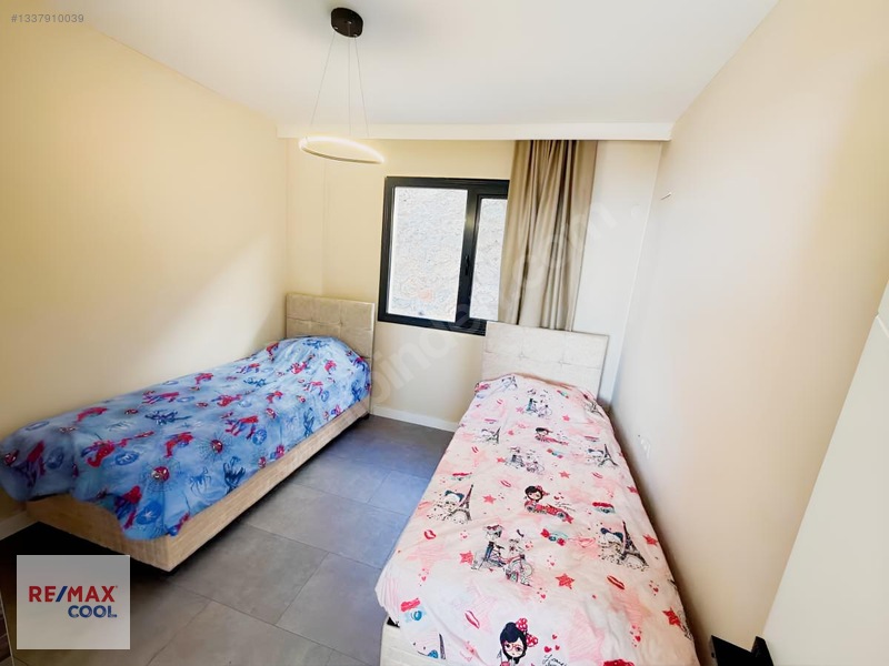 Akbükte Güvenlıklı Havuzlu Sıtede Full Denız Manzaralı 2+1 Daire — fotoğraf 27