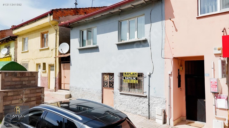 Afyon Baylan Emlak'tan Olucak Mahallesinde Satılık Müstakil Ev — fotoğraf 3
