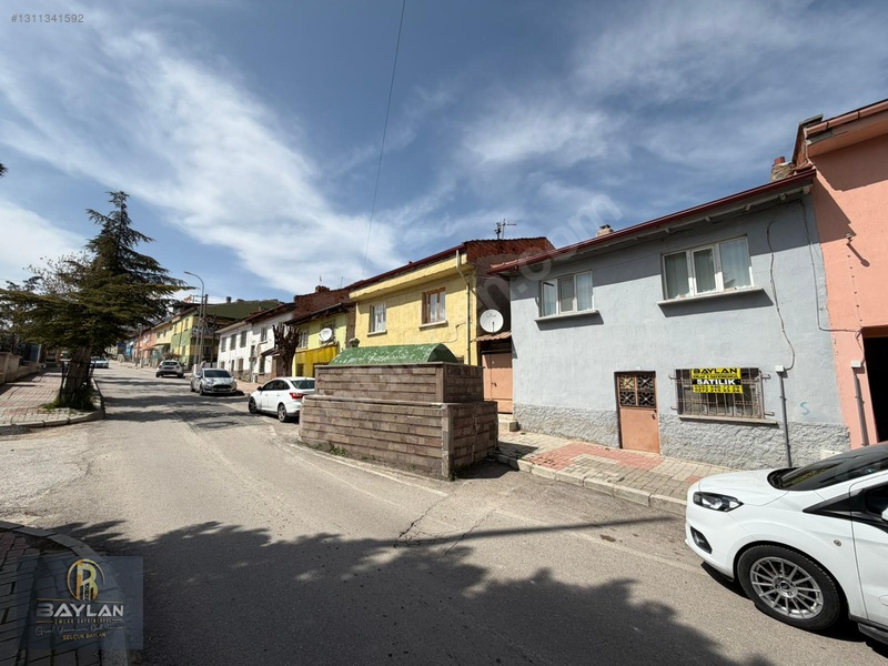 Afyon Baylan Emlak'tan Olucak Mahallesinde Satılık Müstakil Ev — fotoğraf 5