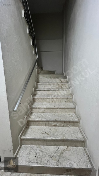 Dalamaman'da Satılık 3+1 Kapalı Mutfak Ara Kat Daire — fotoğraf 26