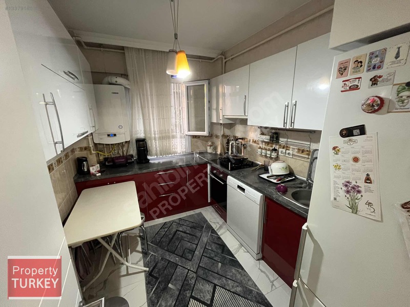Seyrantepe Metroya Yakın Fırsat Fiyatlı Balkonlu Boş 2+1 Daire ! — fotoğraf 5