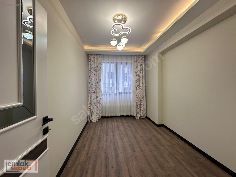 Yıldızkentte Yeni Bulvara Yakın Sıfır Satılık 3+1 Lüks Daire — fotoğraf 14