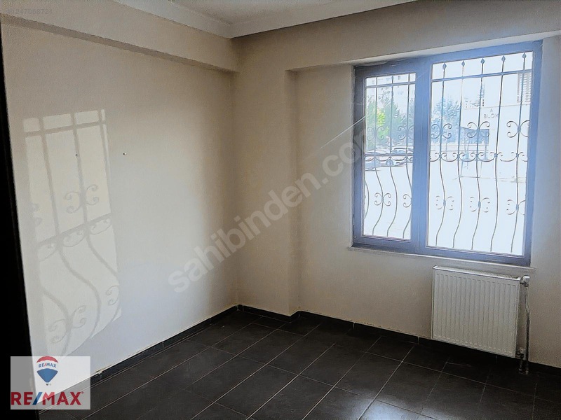 Seyrantepe Toki Bolgesinde Güleryüz Sitesi 2+1, 90 M² — fotoğraf 7
