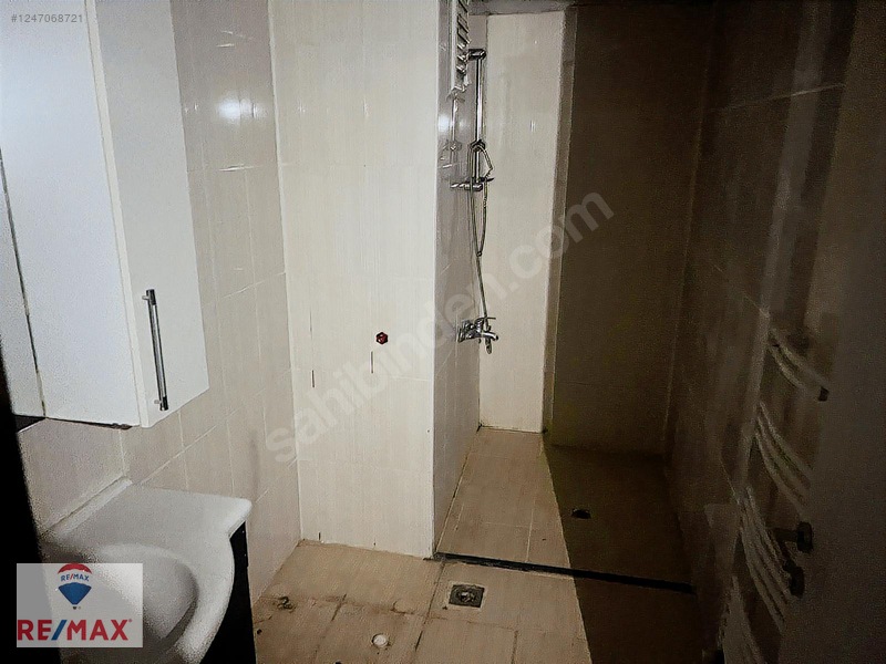 Seyrantepe Toki Bolgesinde Güleryüz Sitesi 2+1, 90 M² — fotoğraf 10