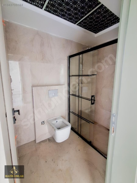 Kiralık 2.5+1 Sıfır Hazin Emlak — fotoğraf 5
