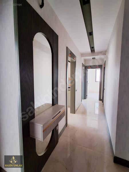 Kiralık 2.5+1 Sıfır Hazin Emlak — fotoğraf 11
