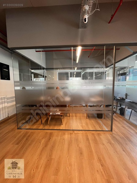 İzpark Plaza Teraslı 320 M2 Satılık Masrafsız Ofis — fotoğraf 14