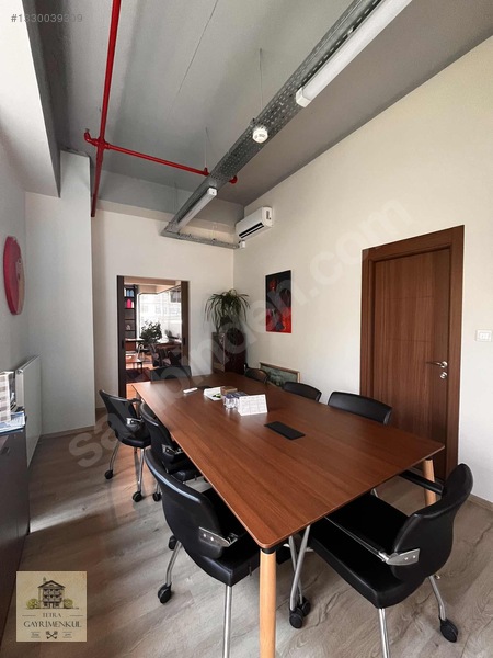 İzpark Plaza Teraslı 320 M2 Satılık Masrafsız Ofis — fotoğraf 17