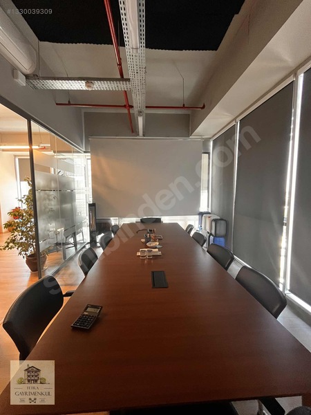 İzpark Plaza Teraslı 320 M2 Satılık Masrafsız Ofis — fotoğraf 19