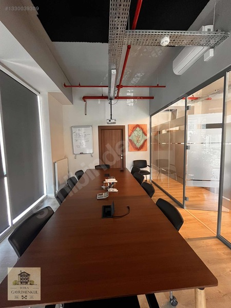 İzpark Plaza Teraslı 320 M2 Satılık Masrafsız Ofis — fotoğraf 21