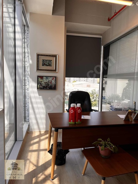 İzpark Plaza Teraslı 320 M2 Satılık Masrafsız Ofis — fotoğraf 22