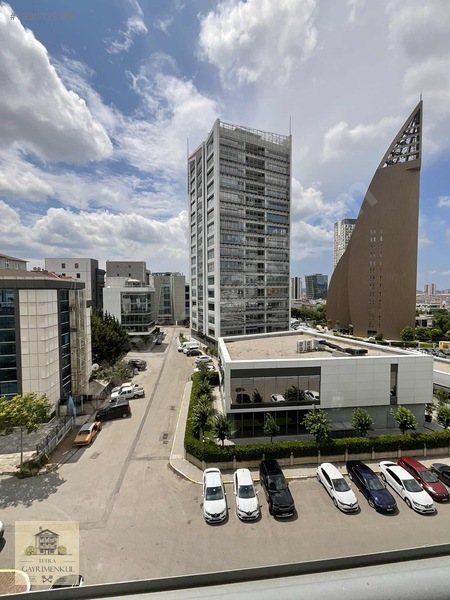 İzpark Plaza Teraslı 320 M2 Satılık Masrafsız Ofis — fotoğraf 23