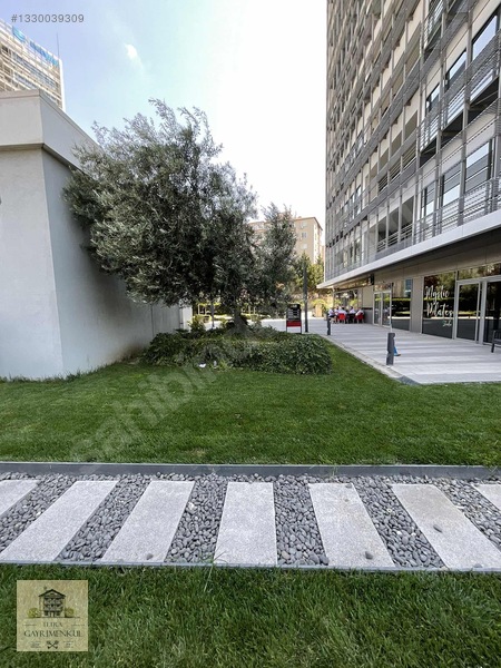 İzpark Plaza Teraslı 320 M2 Satılık Masrafsız Ofis — fotoğraf 28