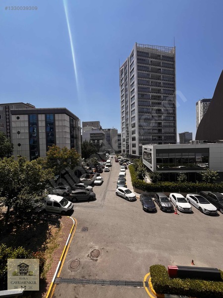 İzpark Plaza Teraslı 320 M2 Satılık Masrafsız Ofis — fotoğraf 31